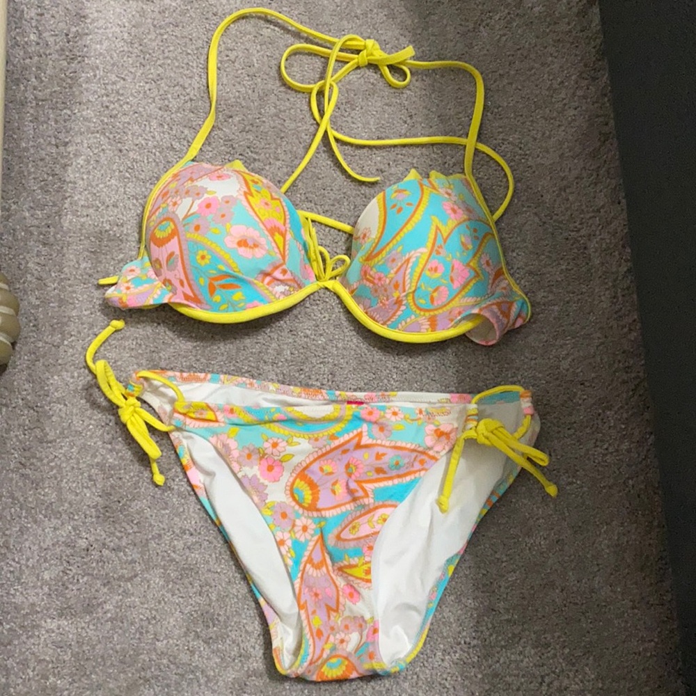 victoria secret bikini